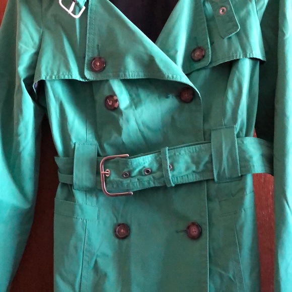 Green jacket - Picture 3 of 3